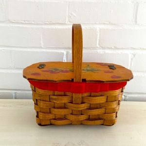 Classic Vintage Wicker Strawberry Latch Top Handle Satchel Basket Purse